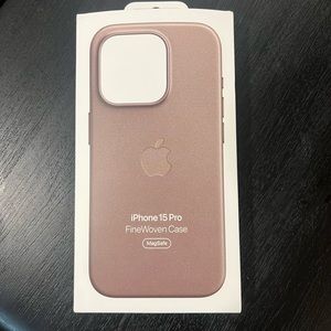 IPhone 15 Pro Fine Woven Case